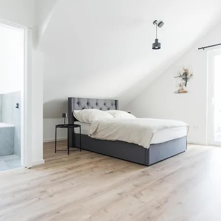 Appartamento Moderne Unterkuenfte In *