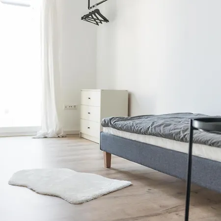 Moderne Unterkuenfte In *